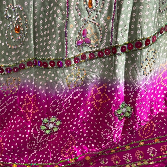 Elegant Pink and Green Lehenga - Picture 5 of 15